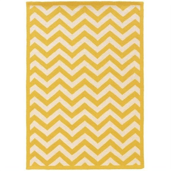 Riverbay Furniture 8' x 10' Hand Hooked Chevron Wool Rug in Yellow