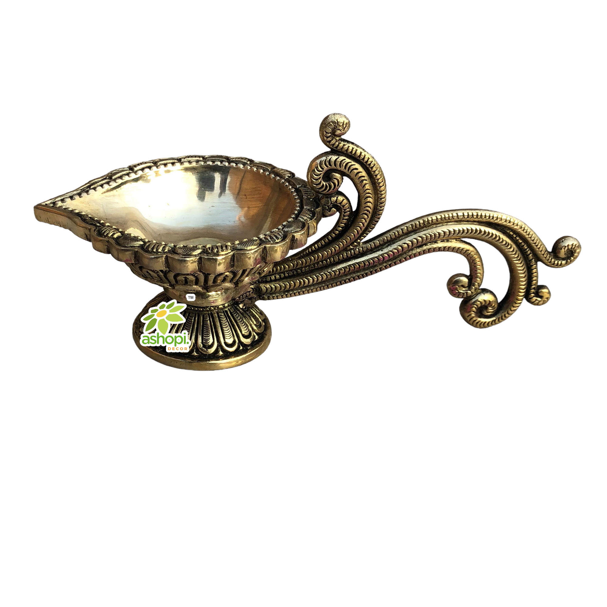 Diya with handle - Temple worship puja deepak - oil lamp By Ashopi Decor