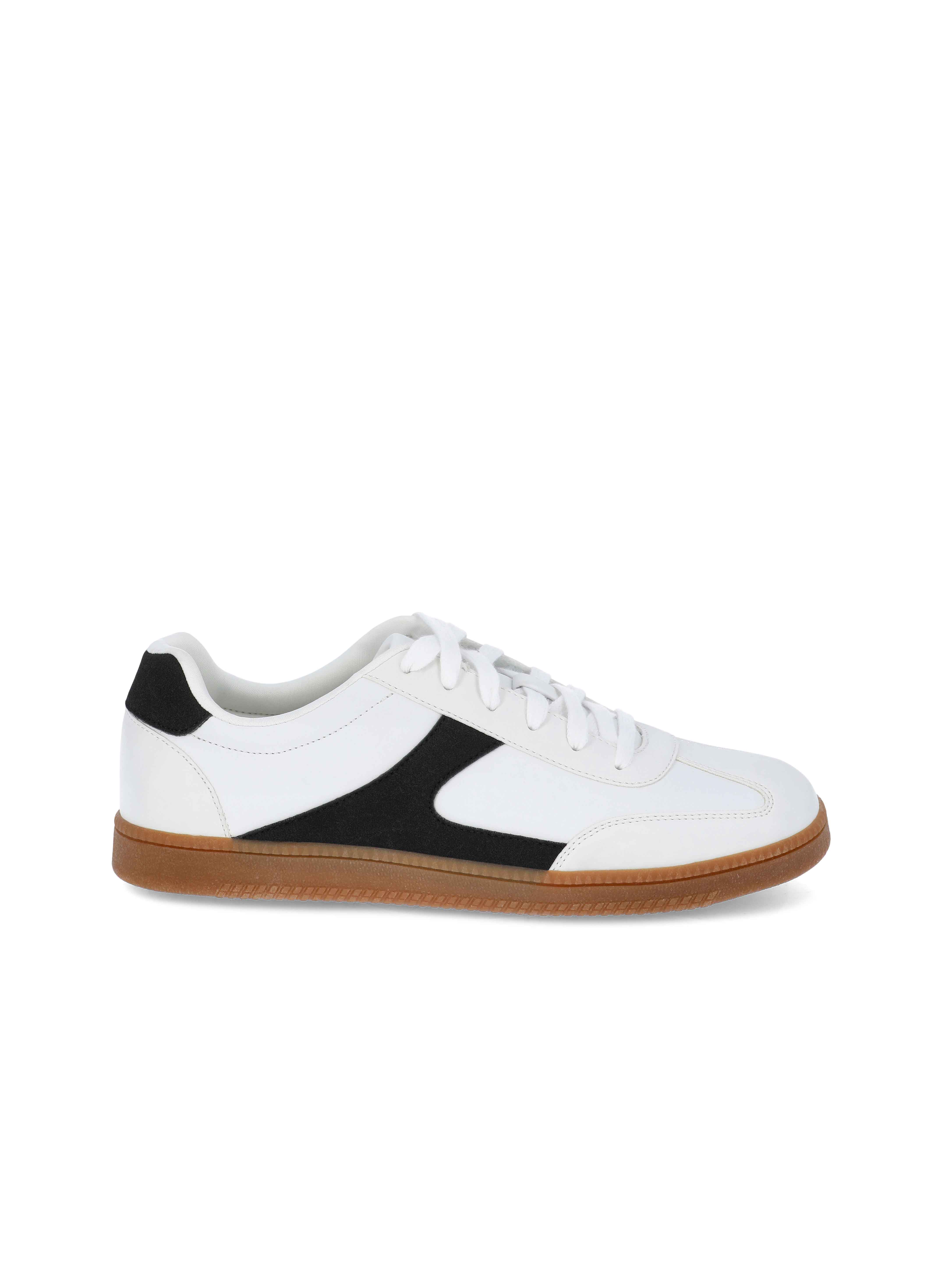 No Boundaries Women's Lace Up Sport Sneakers photo 4