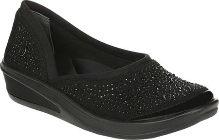 bzees slip on shoes