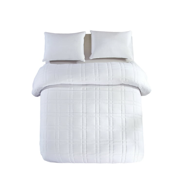 Mainstays Down Alternative Quilted King Bed Blanket in White