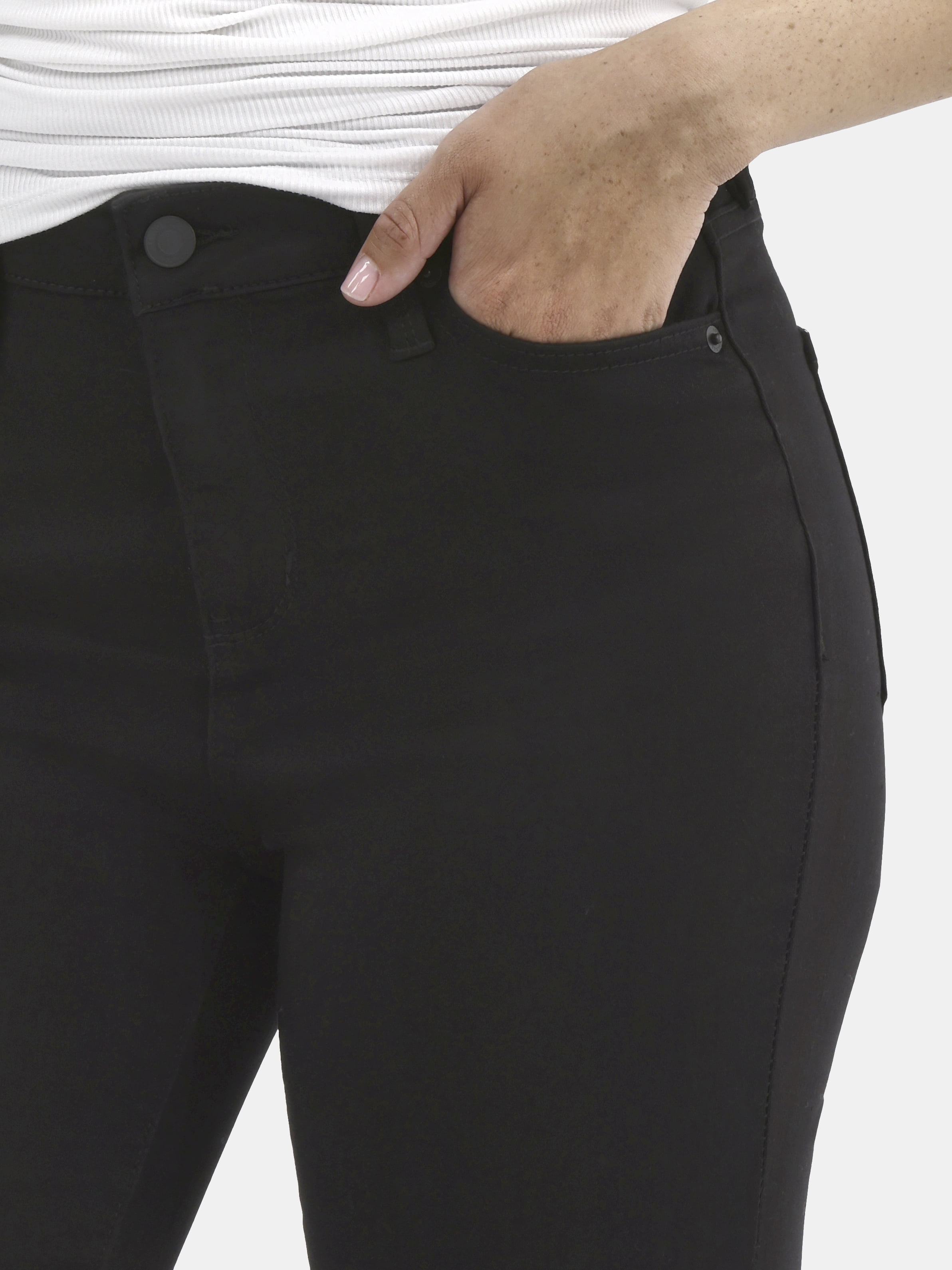 No Boundaries Mid Rise Bootcut Jeans, 32” Inseam, 1 or 2-Pack, Women’s