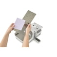 thumbnail image 2 of Máquina de Troquelado y Relieve Sizzix Big Shot con Kit, 2 of 7