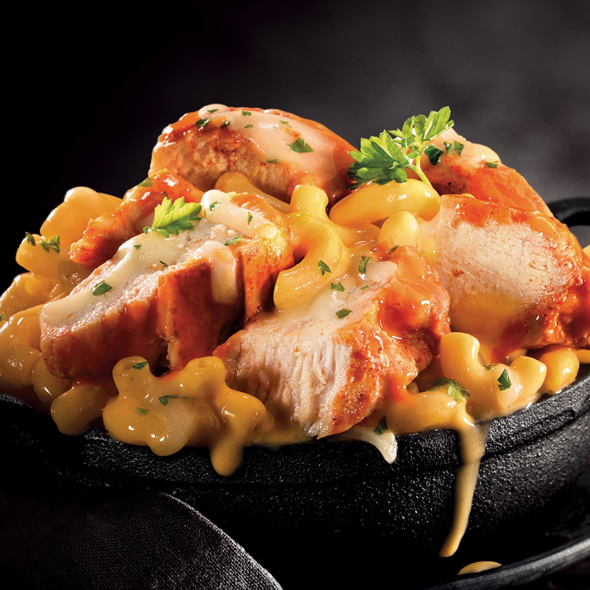 Banquet MEGA Bowls Buffalo-Style Chicken Mac 'N Cheese, 27g Protein, Frozen Meal, 14 oz.