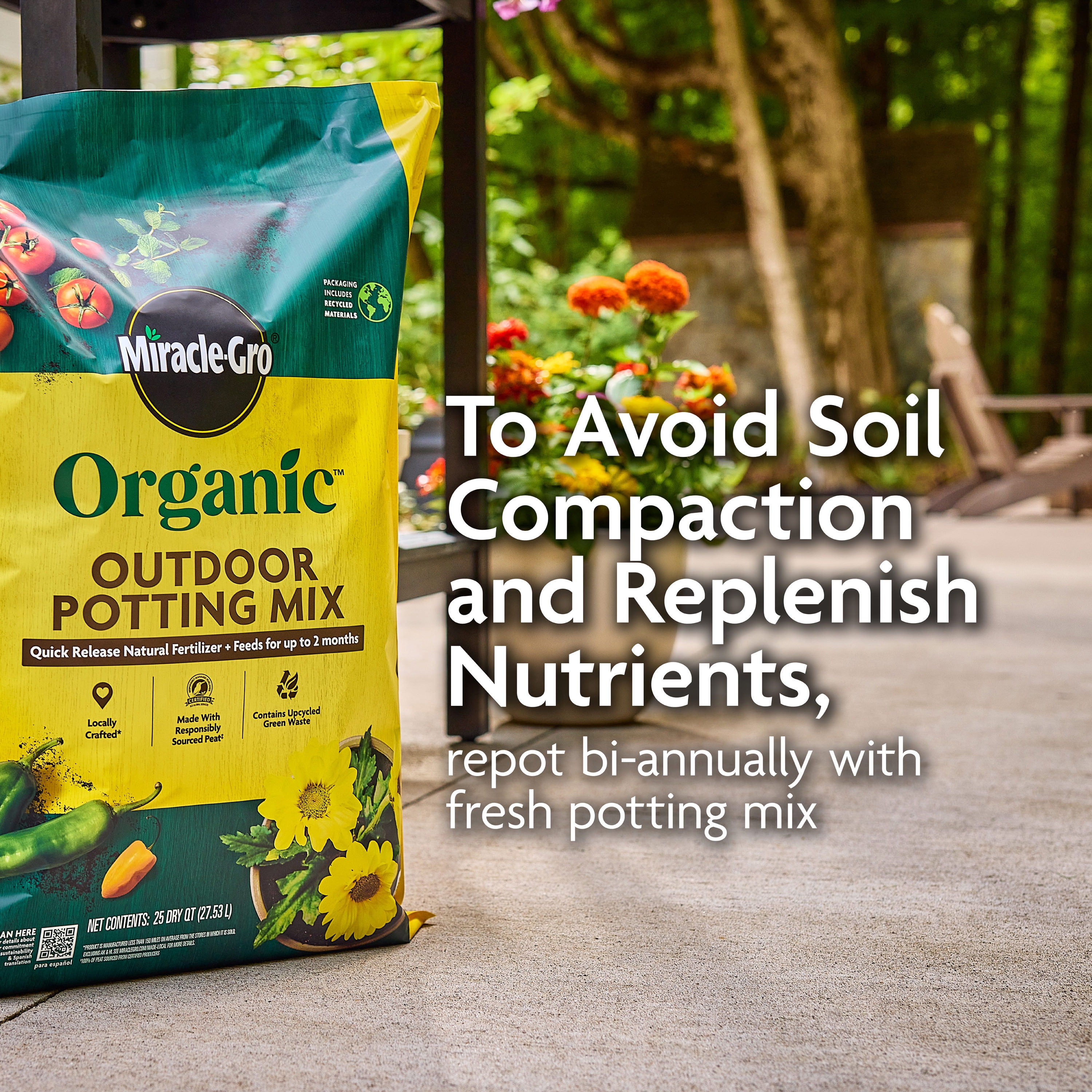Miracle-Gro Organic Outdoor Potting Mix 25 qt. Soil for Container Plants, Contains Quick-Release Natural Fertilizer, OMRI Listed