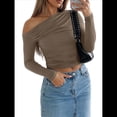 thumbnail image 2 of Blusa Informal de Larga con Cuello y Hombros Descubiertos para Mujer, Ajustada, para Salir, Estilo Y2K Camello S, 2 of 7