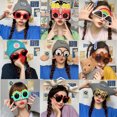 thumbnail image 1 of Amigo toma fotos divertidas picnics gafas de sol personalizadas gafas de cumpleaños con forma de margarita, 1 of 3
