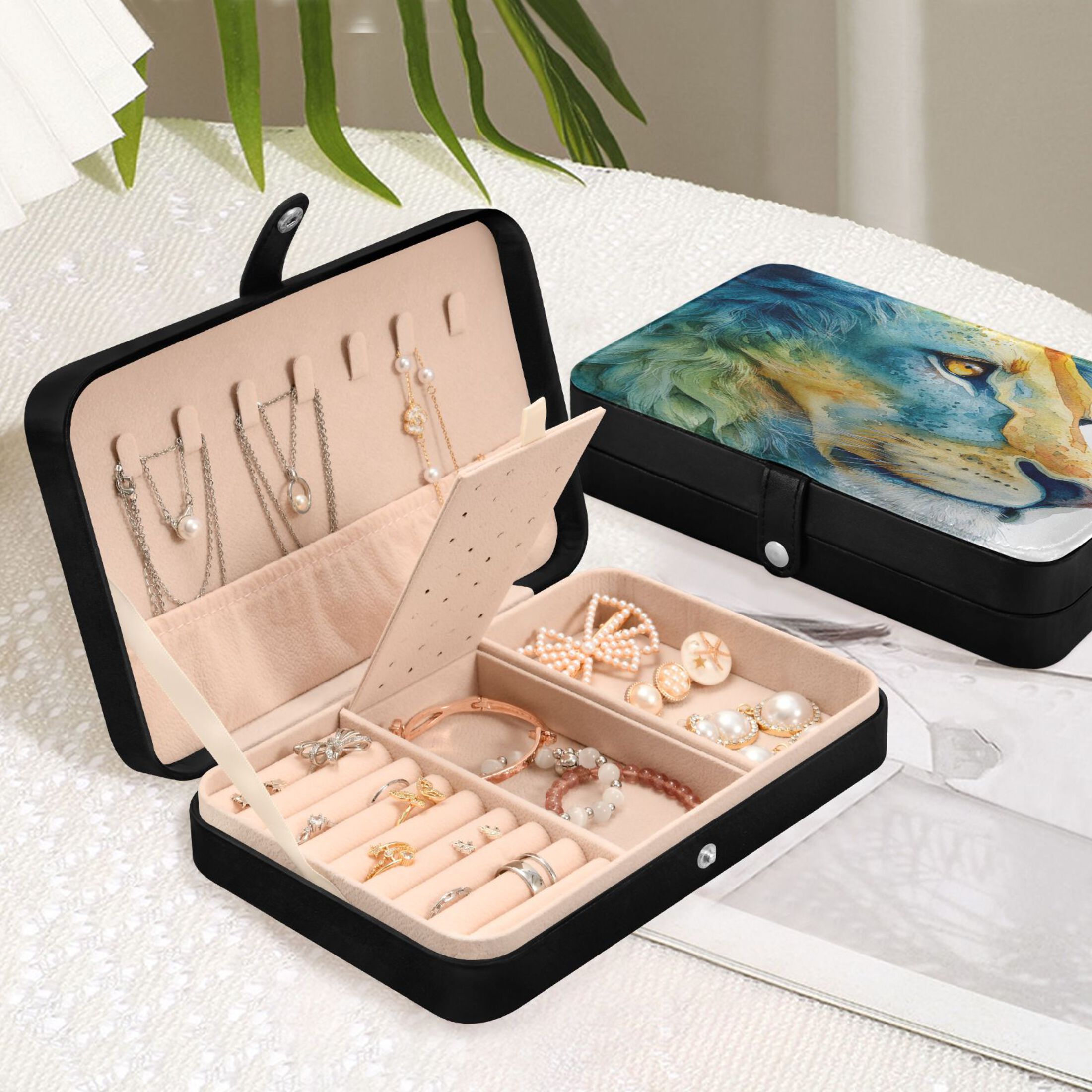 Leather Jewelry Box Rectangular 8.27x5.5x1.78In Travel Jewelry Storage Earrings Necklace Bracelet Watch Brooch Storage Watercolor Blue Lion
