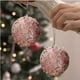 thumbnail image 1 of Adorno colgante de espuma para árbol de Navidad con perlas - Decoración colgante de 8 cm en blanco, rosa, azul, dorado, rojo - 1 pieza de decoración navideña, 1 of 6