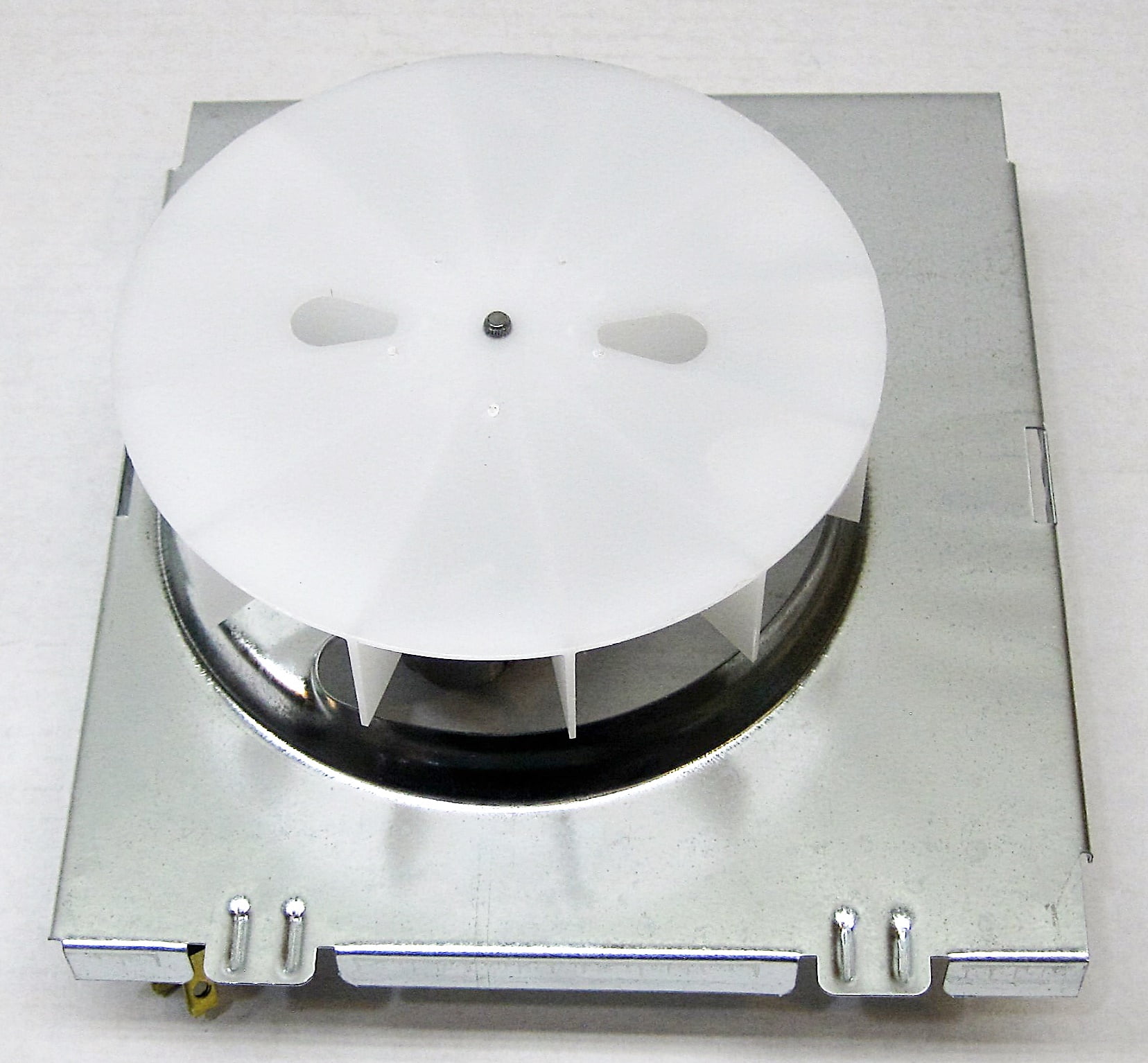 Broan-Nutone C370BN 70CFM Replacement Motor/Wheel For 696N A Housing -  Walmart.com