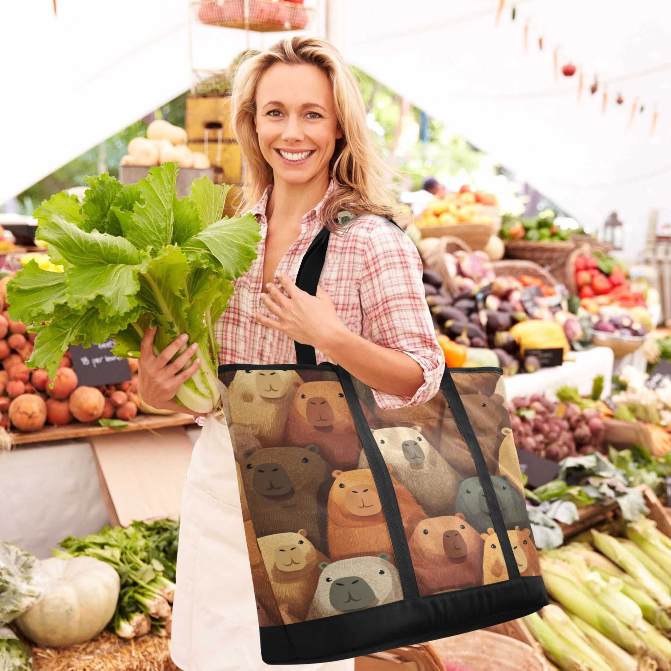 Large Hand-held Ice Pack Picnic Bag Insulation and Refrigeration Suitable for Shopping Picnics and Camping Capibara Seamless