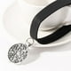 thumbnail image 2 of Collar con Colgante de Medallón Minnieouse Plata, 2 of 6