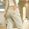 thumbnail image 2 of Pantalones de moda para hombre, pantalones cortos de verano ajustados, de bajo precio, elegantes, estéticos, ropa de calle regular, nuevos pantalones casuales para hombre, 2 of 5
