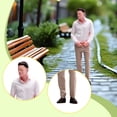 thumbnail image 1 of Figura de resina de un hombre con traje a escala 1/64 para dioramas de juegos de rol, figuras de personajes 3D para maquetas de estaciones de tren y, 1 of 8