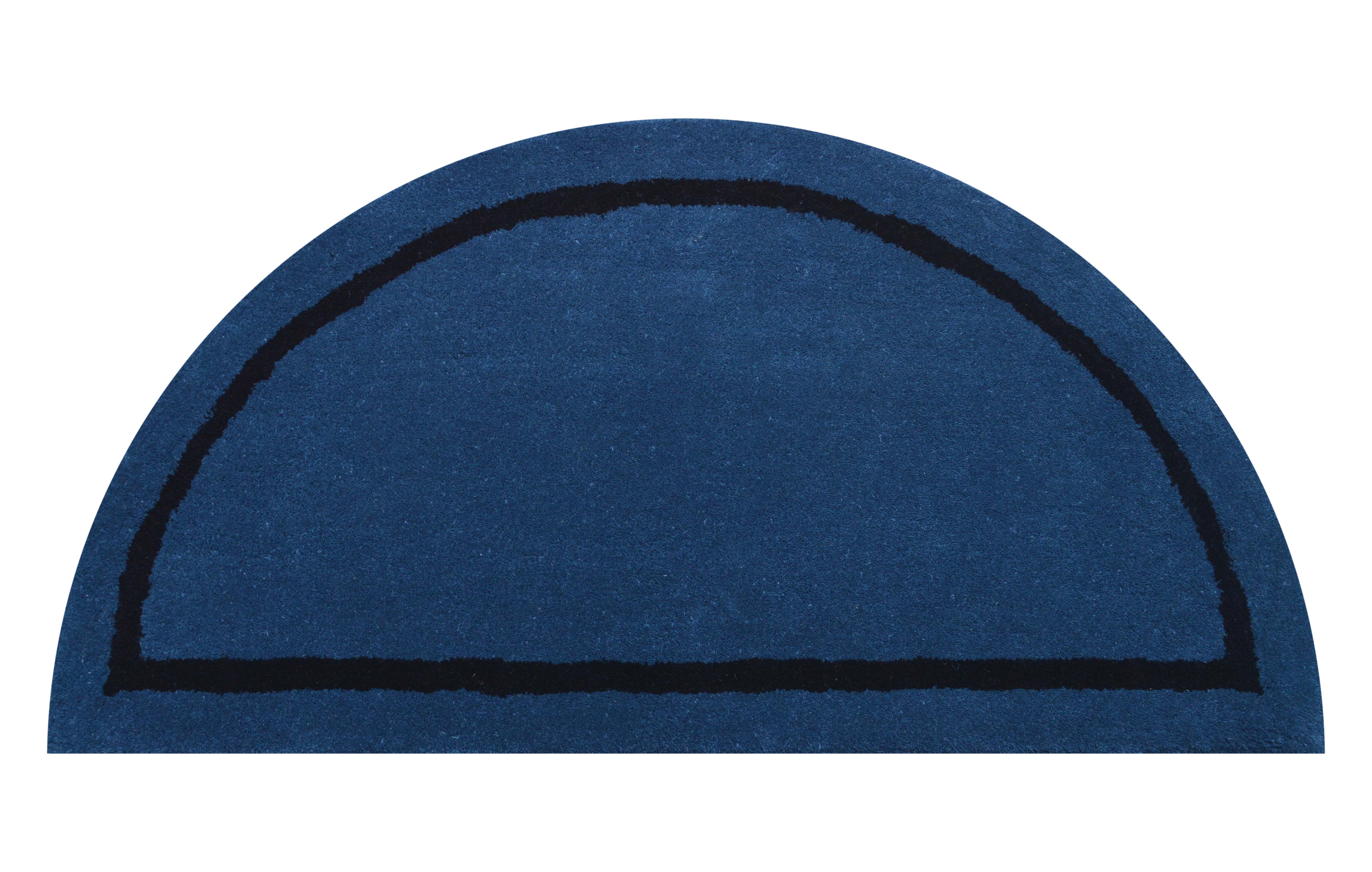 Deluxe Comfort Henley Wool Semicircle Foyer Rug, 44" Diameter High