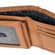 thumbnail image 5 of Cartera Levi's Rid Blocking de piel con capacidad extra para hombre, 5 of 7