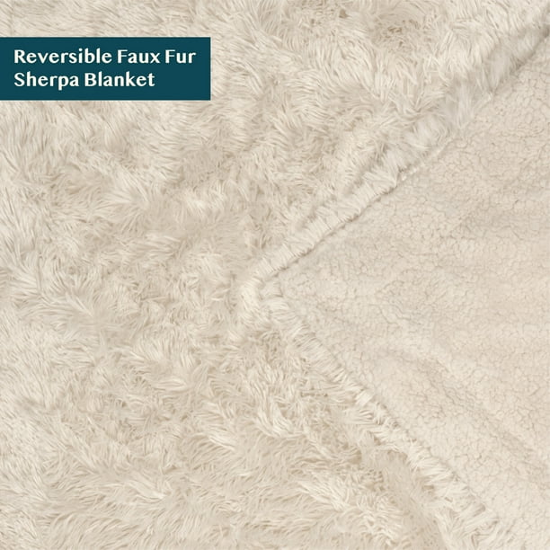 Pavilia Throw Blanket