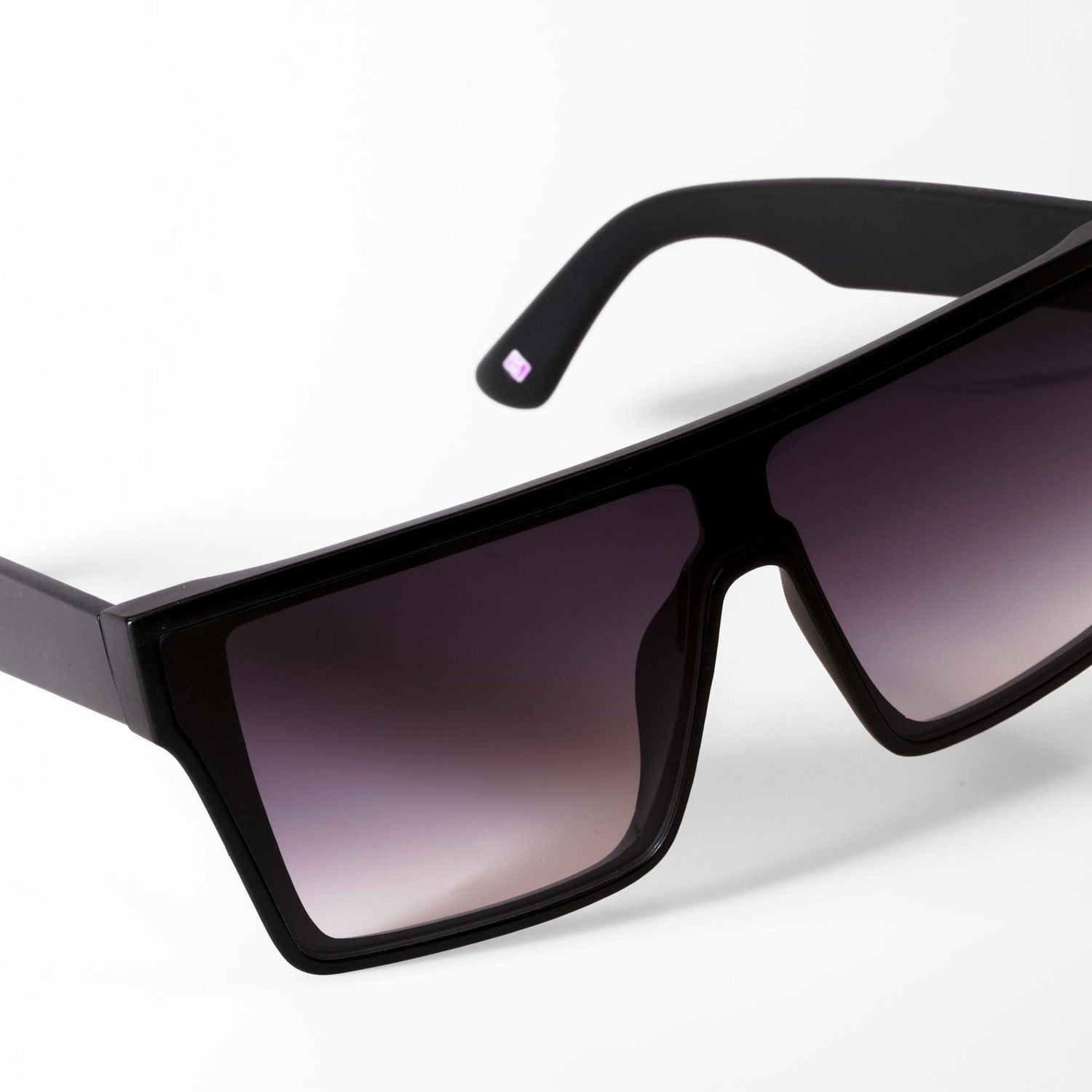 GX by Gwen Stefani GXS02BLK