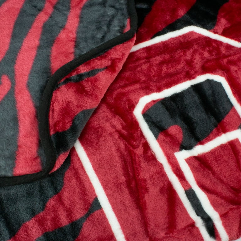 College Covers Oklahoma Sooners Soft Raschel Throw Blanket - 60 x