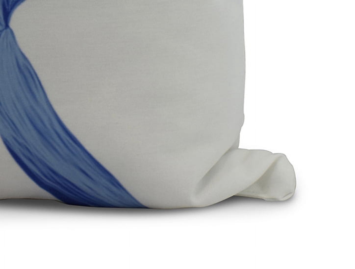 Simply Daisy, 16 x 16Inch, Hojaver, Floral Print Pillow, Royal Blue