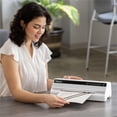 thumbnail image 3 of La plastifieuse thermique Fellowes® Saturn™ 95 offre une précision et une rapidité exceptionnelles pour tous vos travaux de plastification au bureau ou en salle de classe. Kit de démarrage avec pochet, 3 of 9