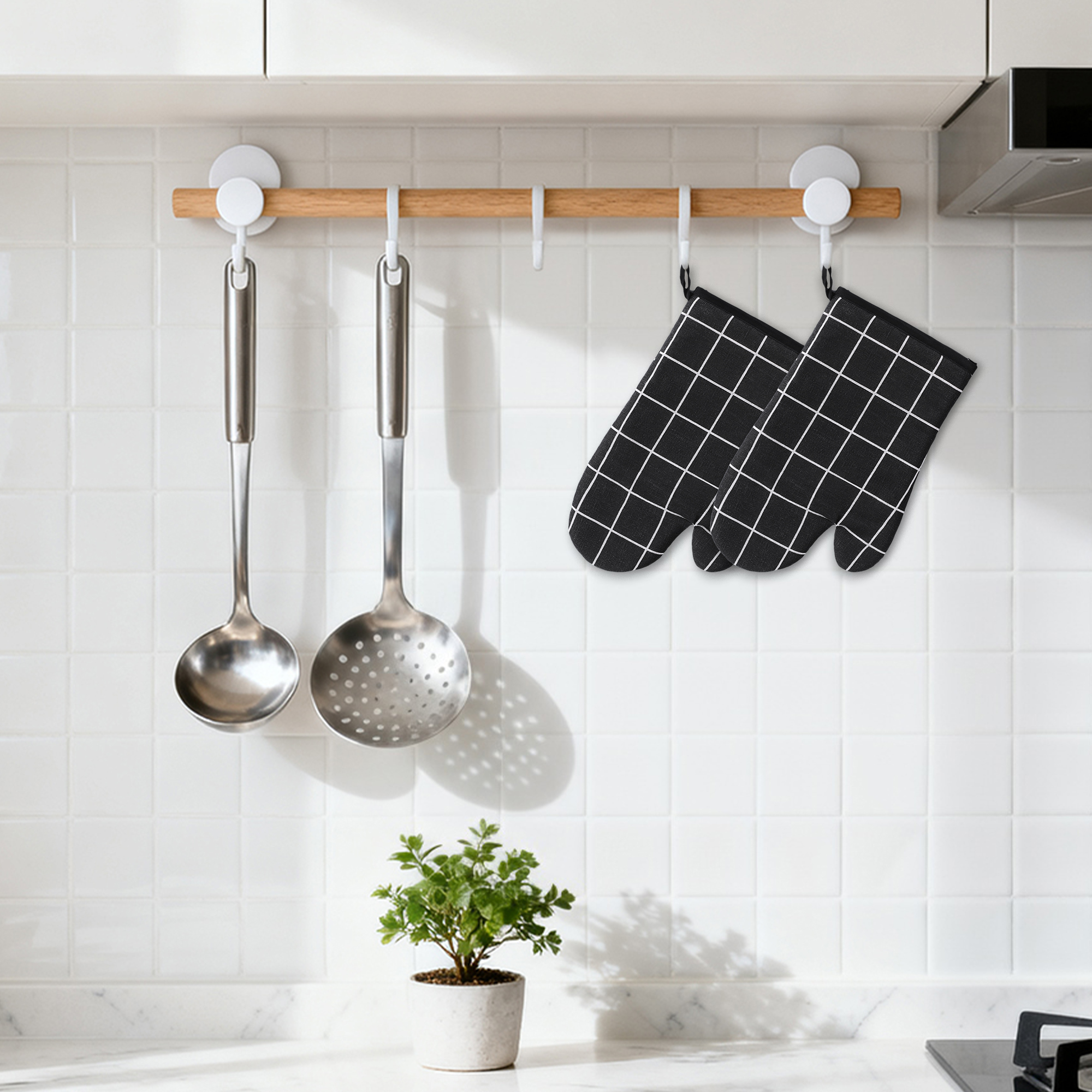 Unique Bargains Heat Resistant Oven Mitts and Pot Holders Sets 4 Pcs Black 10.6x6.7 Inch
