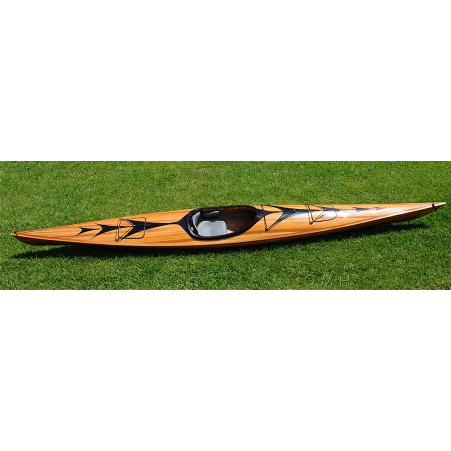 Kayak with arrows design 17 feet