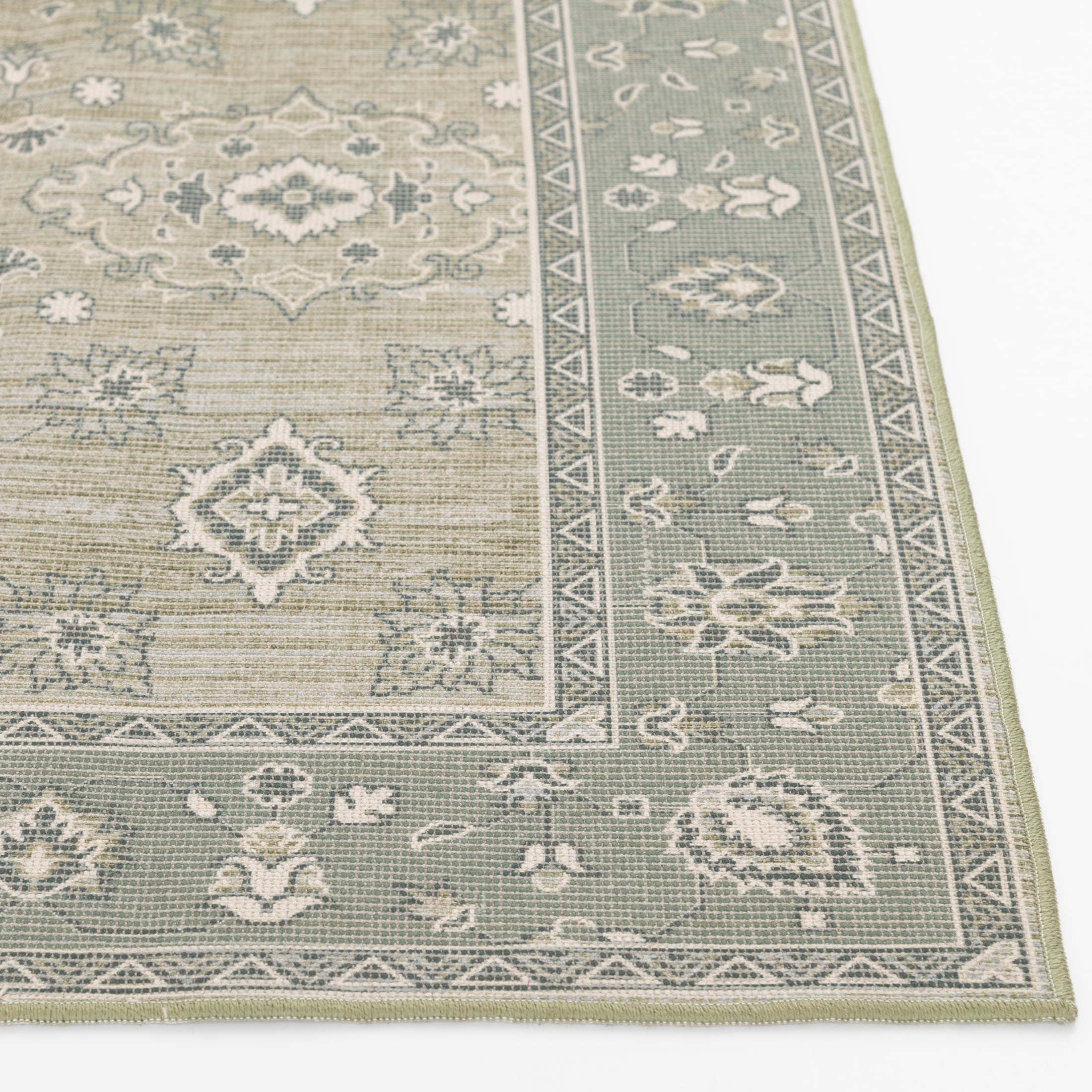 Better Homes & Gardens Green Lillian Dainty Persian Accent Rug, 30"x46"