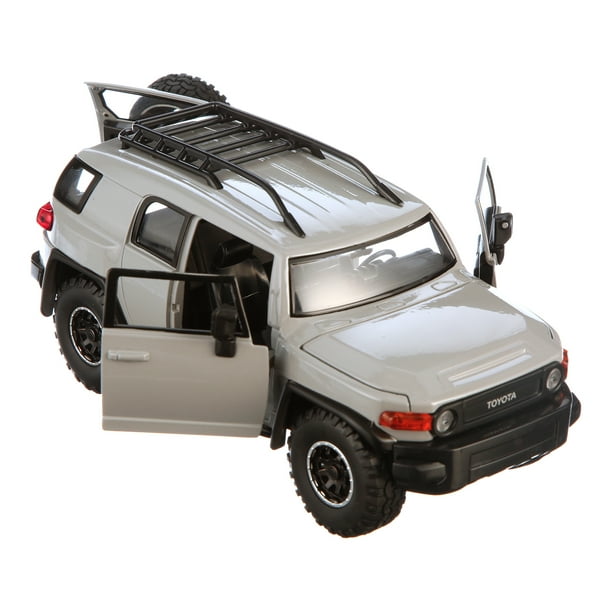 Jada Toys 1/24 FJ cruiser⭐︎オマケ付き！ Amazon.com: Jada Toys Just Trucks 1:24 Toyota FJ Cruiser Die