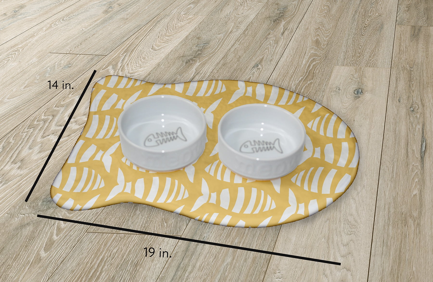 Simply Daisy Swimming School Fish Shape Pet Feeding Mat for Cats