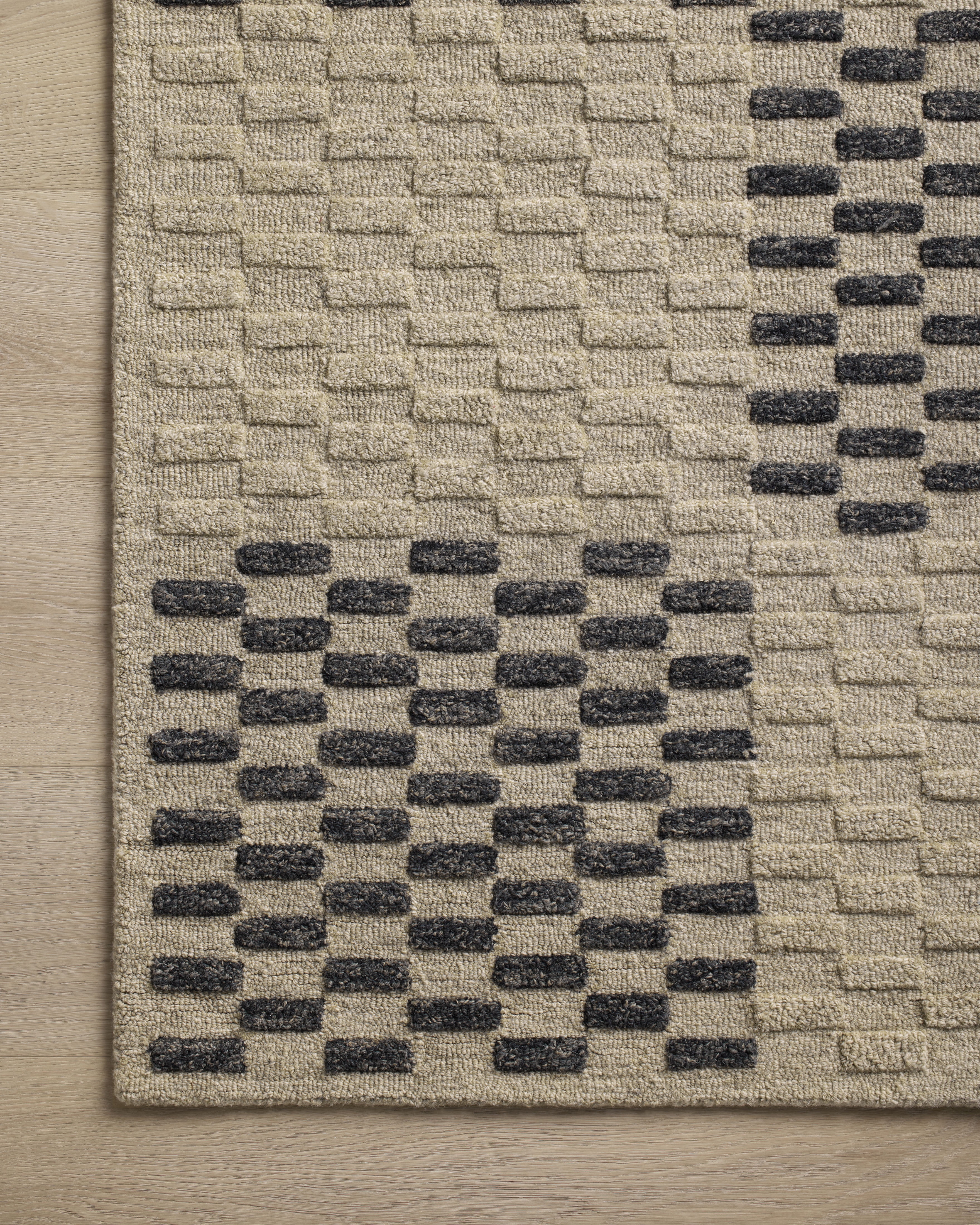 Chris Loves Julia x Loloi Bradley Beige / Midnight 2'-6" x 7'-6" Runner Rug