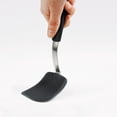 thumbnail image 4 of Espatula de galletas de silicona OXO Good Grips, 4 of 6