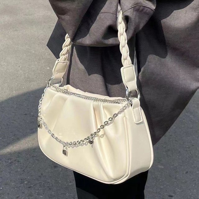 Bolso de diseño de nicho de verano para mujer, bolso cuadrado con nubes plisadas, bolso sencillo que combina con todo para debajo del brazo para mujer