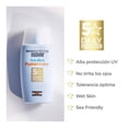 thumbnail image 3 of Fotoprotector facial Isdin Fusion Water Pediatrics FPS 50 hidratación intensa 50ml, 3 of 4