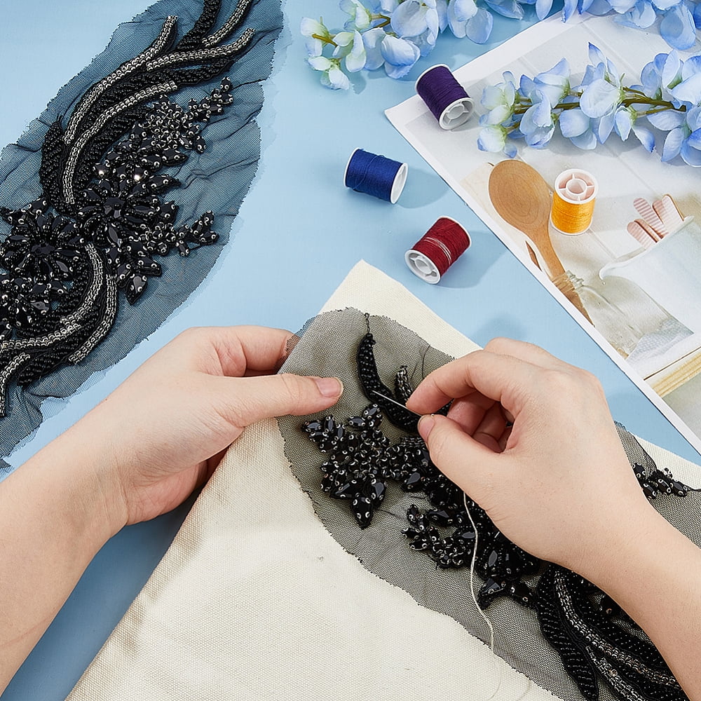 1 Pair Polyester Computerized Embroidery Cloth Iron on/Sew on Patches Flower with Rhinestone and Glass Beads Black 357x127x7.5mm diy
