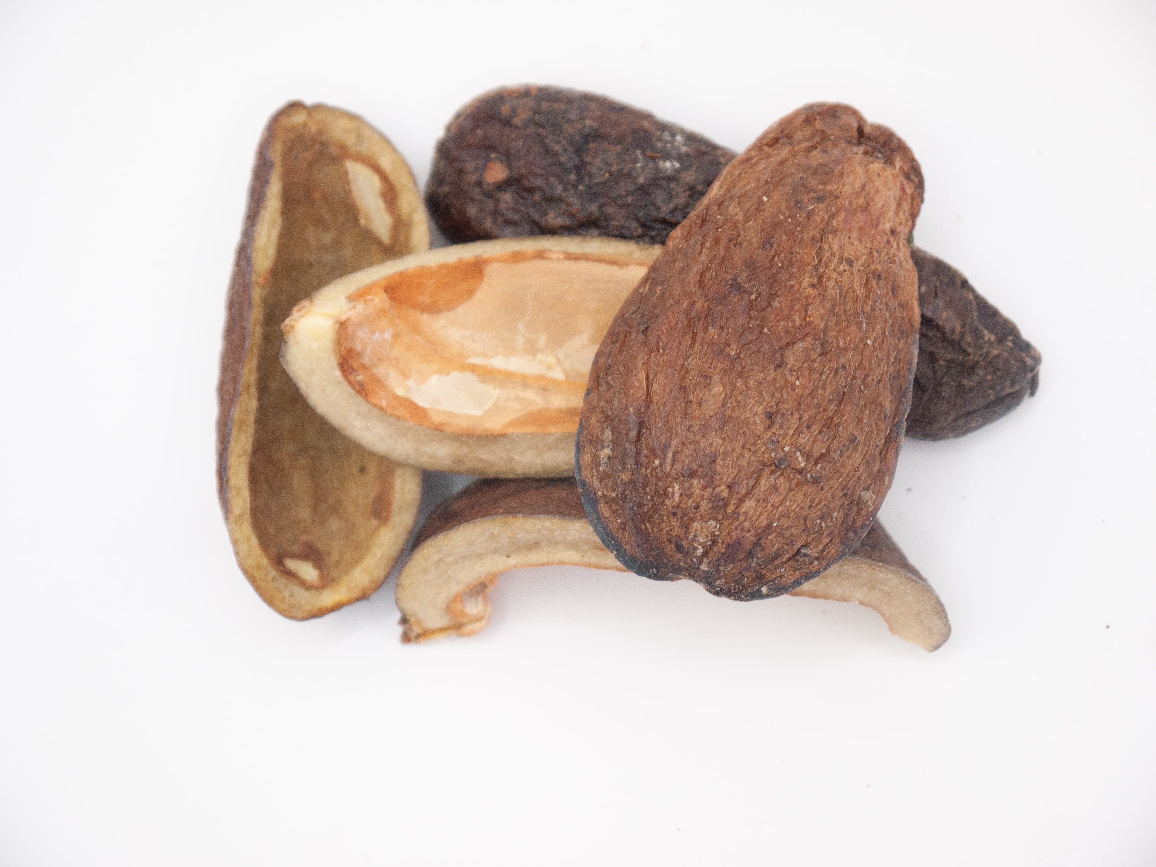 Safou, Atanga, Nsafu, African Bush pear, Prunes, Bush Butter, Dacryodes edulis, Butter fruit, Ube, Bush pear, Bush plum