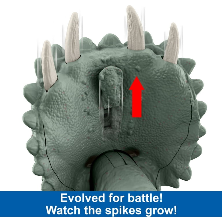 Jurassic World Gigantic Trackers Triceratops Dinosaur Action