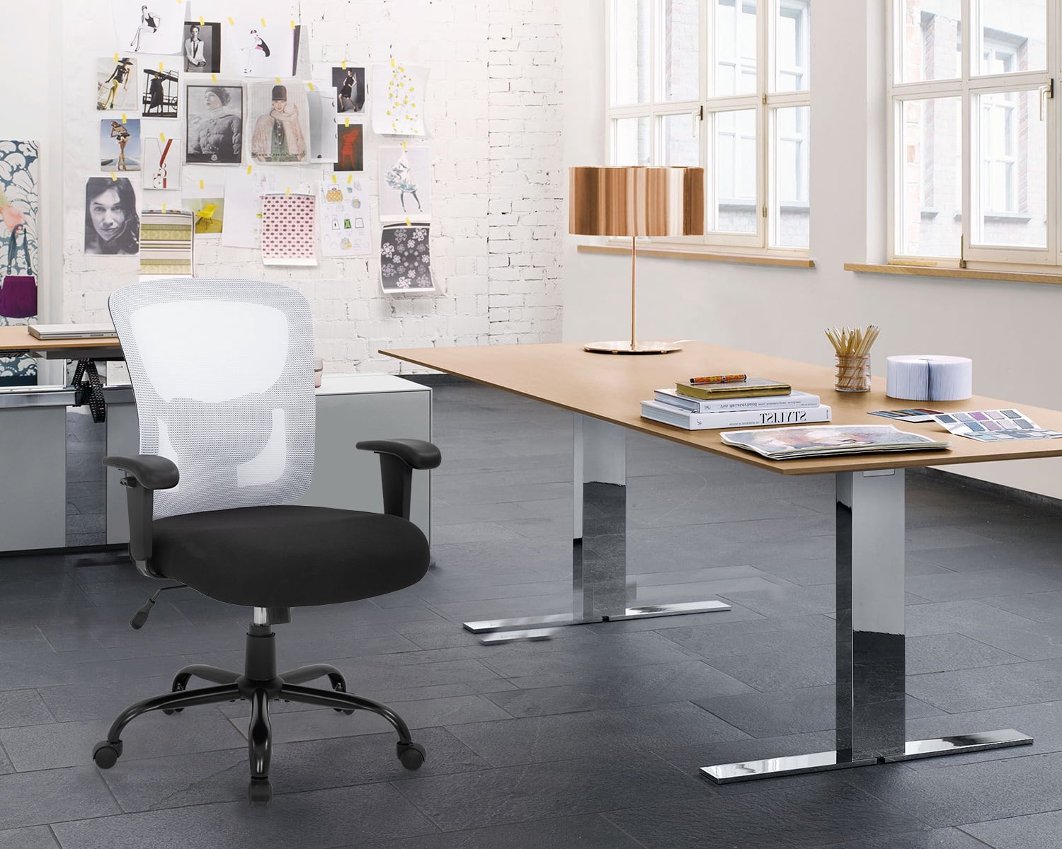 Big and Tall Office Chair 500lbs, Ergonomic Computer Chair Height Adjustable Mesh Chair Heavy Duty Chair, Wide Seat Computer Executive Desk Chair with Adjustable Armrest, Lumbar Support, White
