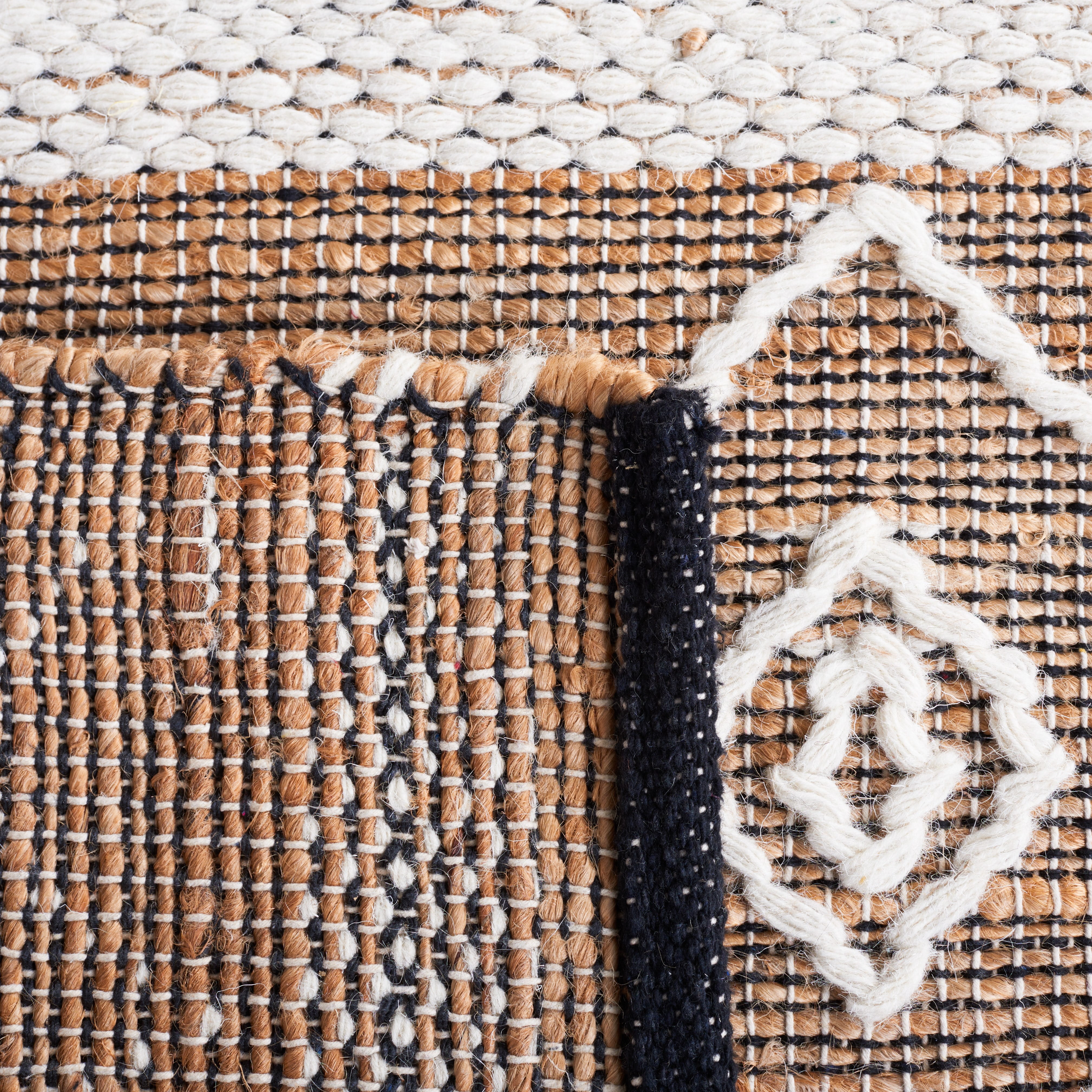 SAFAVIEH Natural Fiber Lucinda Geometric Area Rug, Natural/Ivory, 5' x 8'