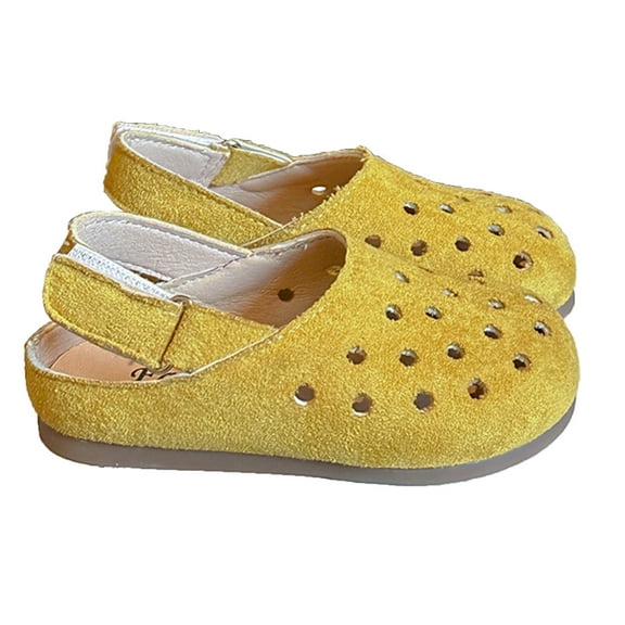 CAIVO Children Sandals Summer Girls Hole Shoes Hollow Boys Beach Shoes Soft Soled Children Shoes Lightweight Solid Color Relaxed Fit Sandals for Holiday Fun