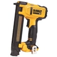 thumbnail image 4 of Grapadora de cables DEWALT 20V MAX* (DCN701B) con guía de cables y LED, 4 of 5