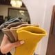 thumbnail image 4 of Guantes de medio dedo de otoño e invierno para mujer, de lana cálida, con dedos abiertos, para estudiantes, para escribir con pantalla táctil, con protección para la muñeca de punto grueso, 4 of 5