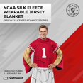 thumbnail image 2 of Couverture à Porter sous Licence Officielle avec Manches, Couverture en Molleton de Soie (Nebraska Cornhuskers - Rouge,), 2 of 5