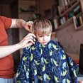 thumbnail image 5 of Capa de peluquero para niños Capa de niños profesional con diseño de velcro Delantal de corte de pelo Niños, 5 of 5