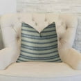 thumbnail image 2 of Plutus Stone Manor Indigo Coussin Fait Main, (Double Face 26 Pouces x 26 Pouces), 2 of 3