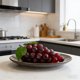 thumbnail image 1 of Decoración colgante de racimos de uvas artificiales – racimo de uva de plástico con hojas para decorar la cocina, coronas, fondos de boda, accesorios fotográficos, 1 of 6