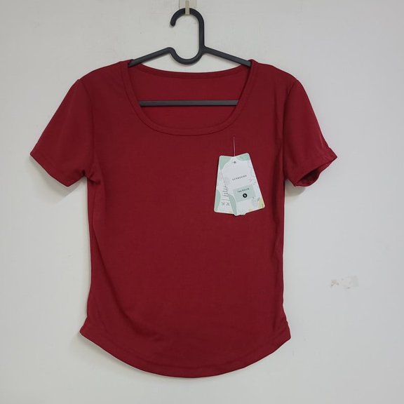 YUNROUHY Classic Red Women's Short-Sleeve Crewneck T-Shirt – Soft Cotton Basic Tee for Casual Wear or Layering