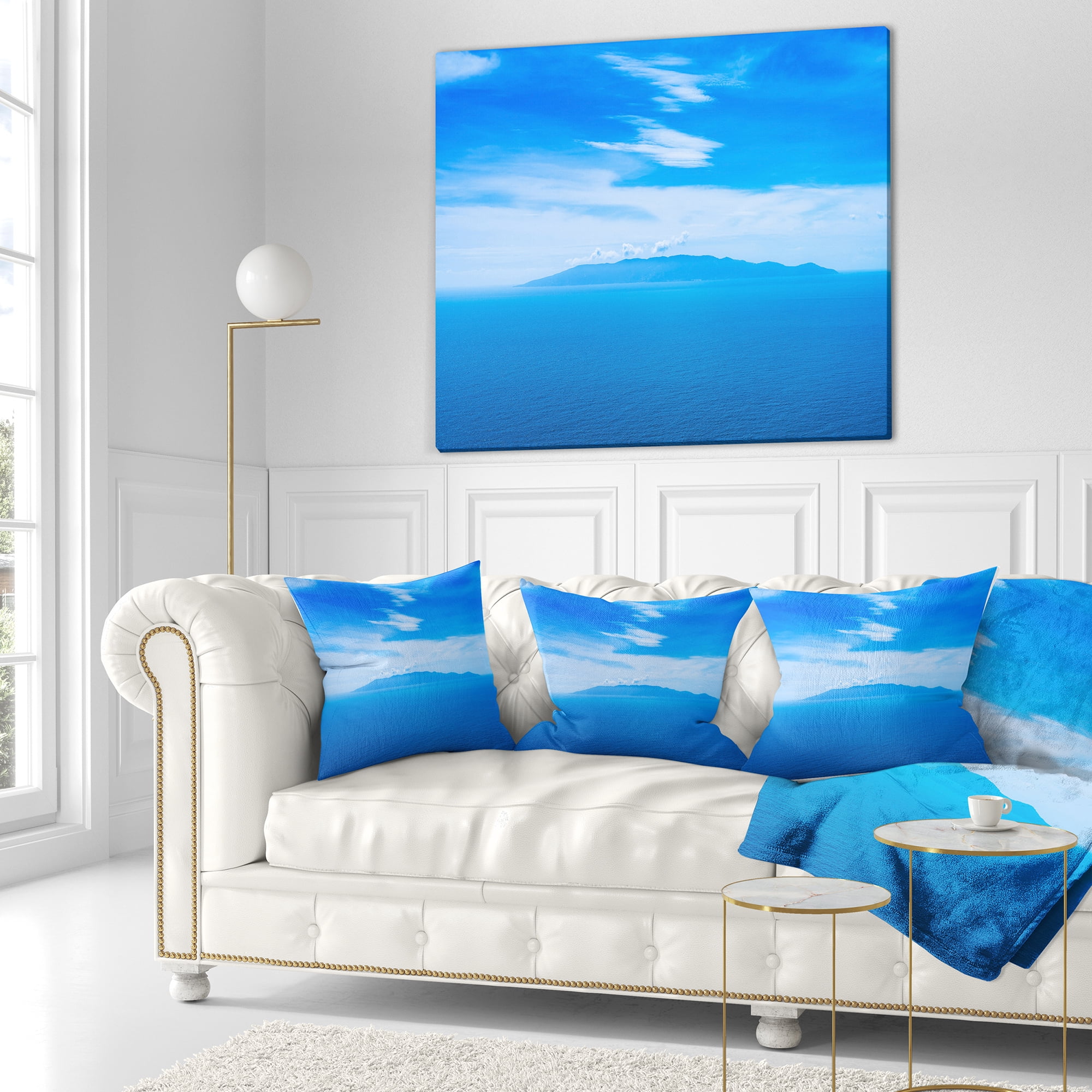 Designart Giglio Island Aerial View from Argentario - Seashore Throw Pillow - 18x18