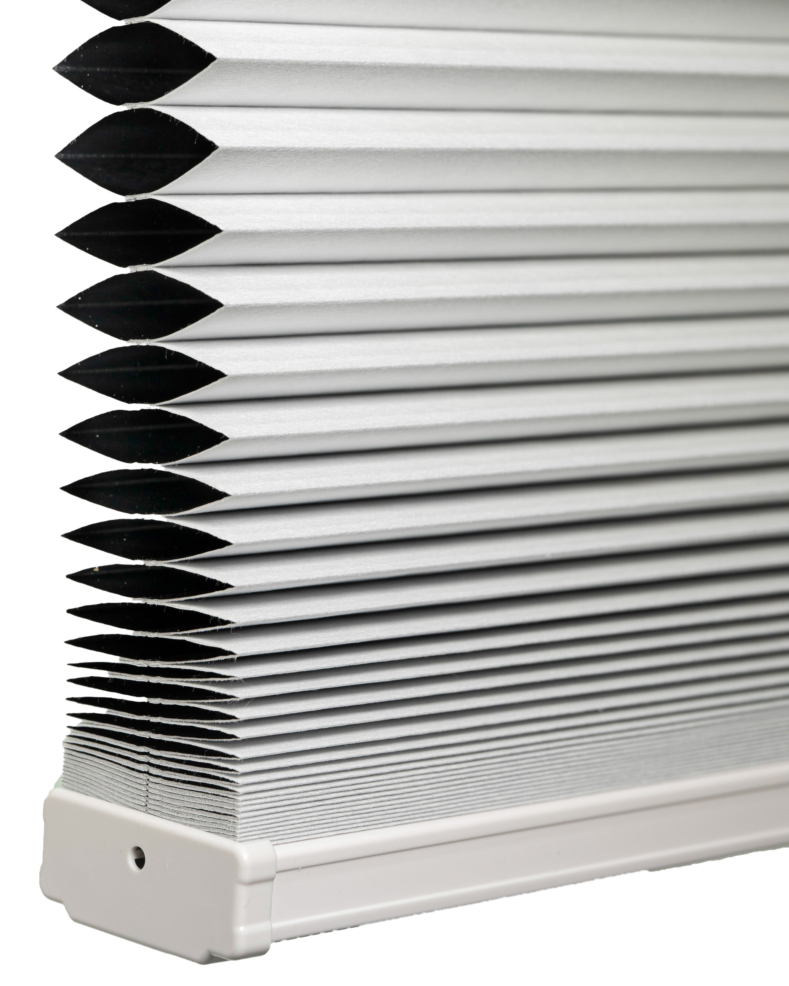 Chicology Cordless Cellular Shade Blackout, Simply White 27.75"W x 48"H