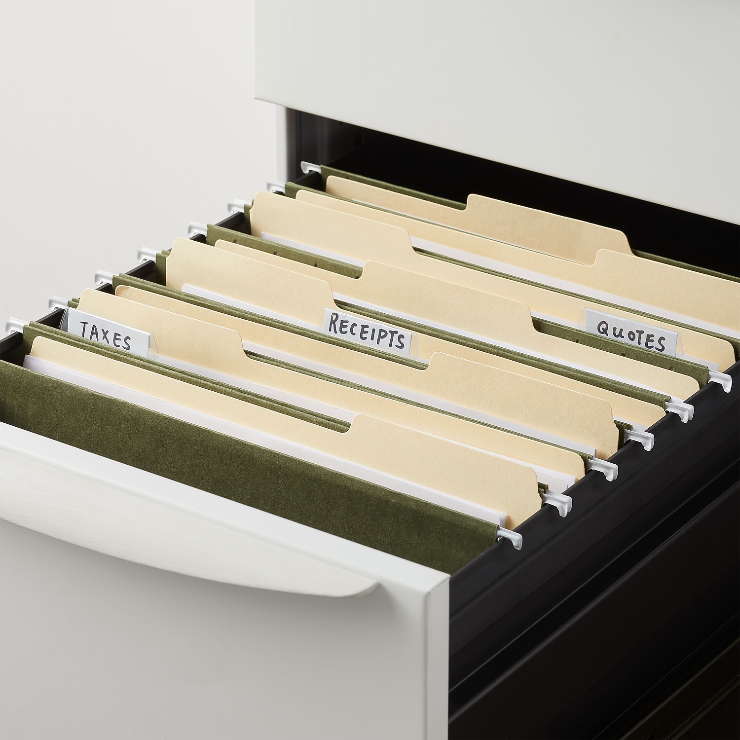 Staples Box Bottom Hanging File Folder 2" Expansion Letter Size Standard Green 50/Carton